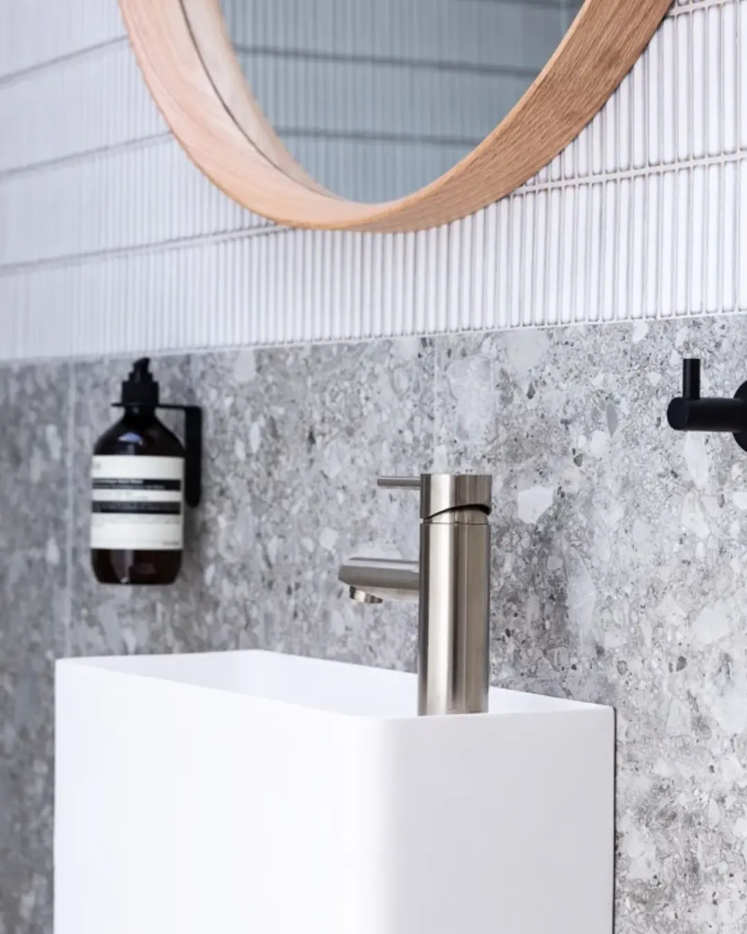 Round Basin Mixer
