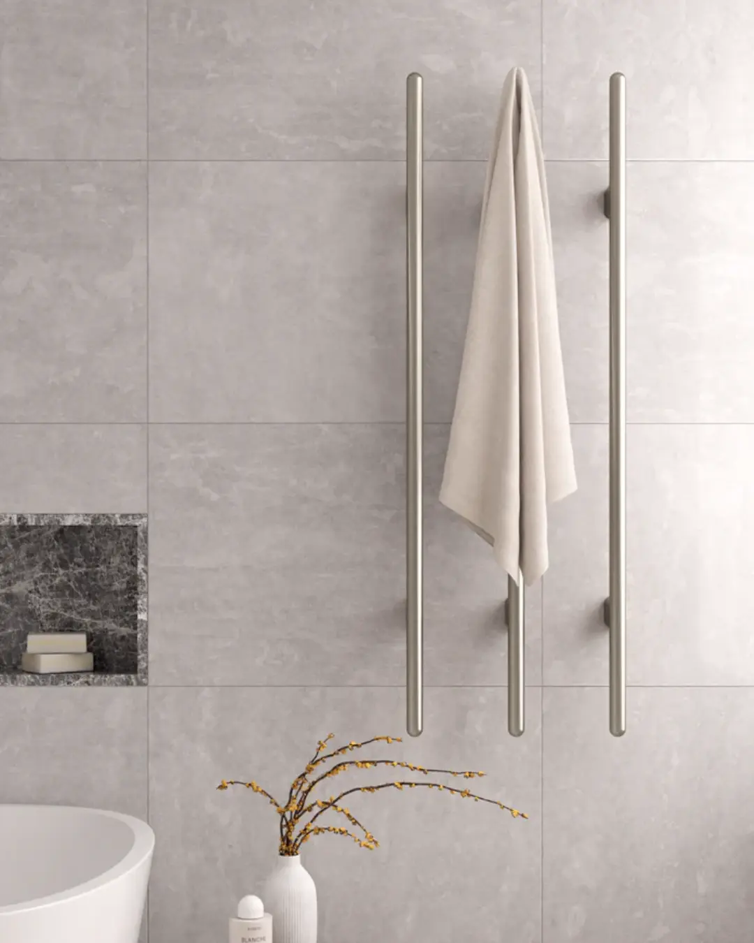 Heated Vertical Towel Rail - Image 4