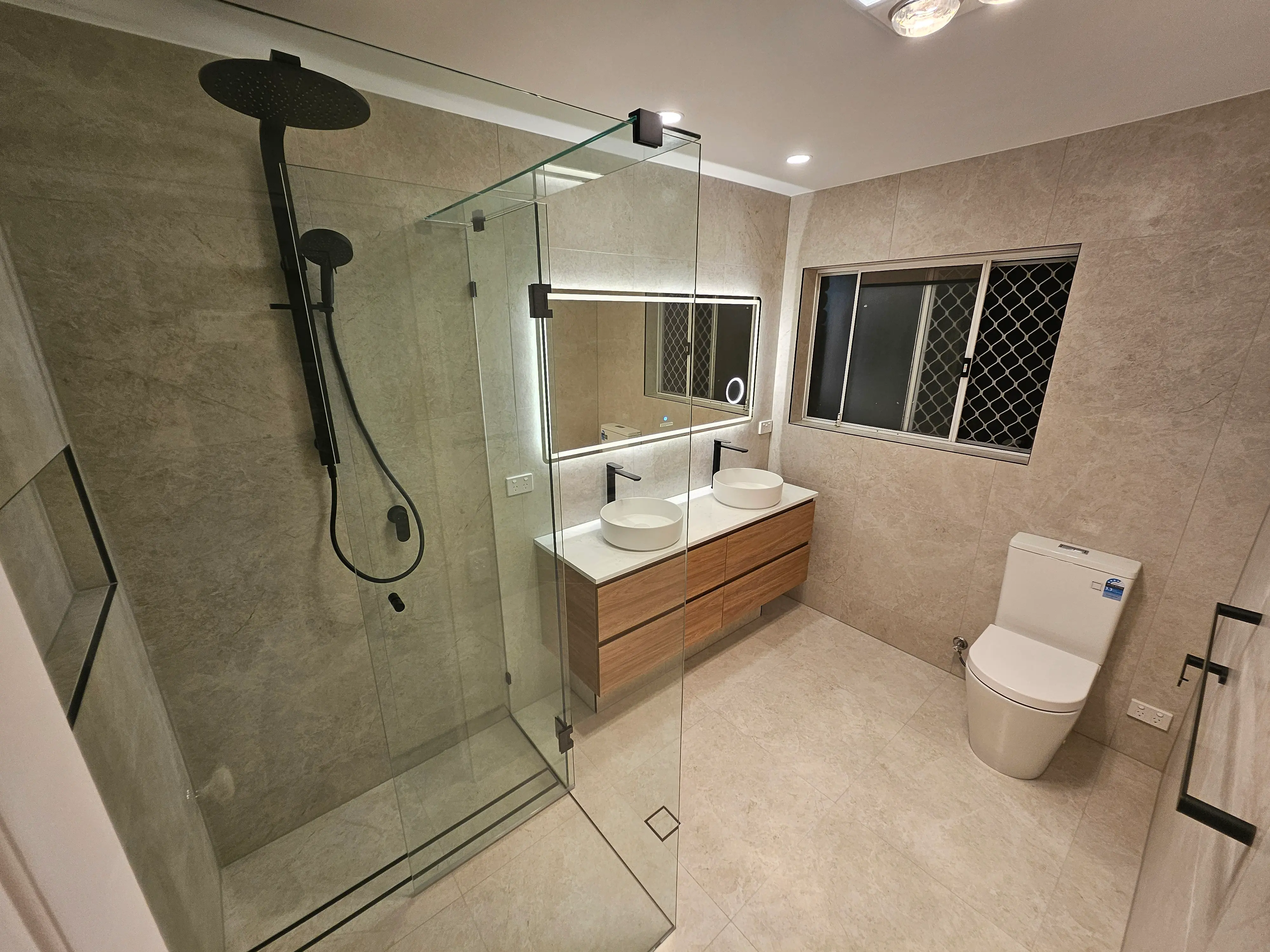 Calamvale Bathroom Renovation, completed by One Stop Bath & Tiles